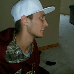 Meet your Posher, Brice